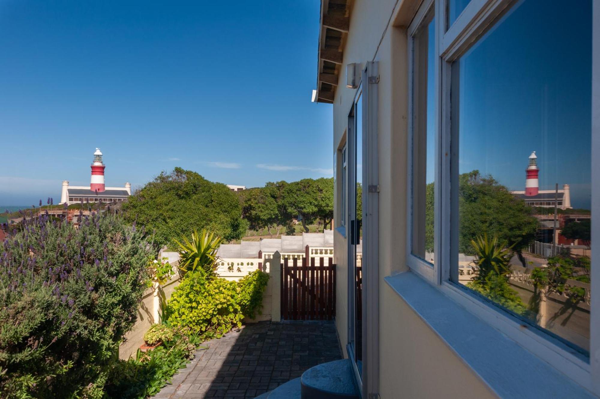 A La Mer - Selfcatering Unit Агульяс Экстерьер фото